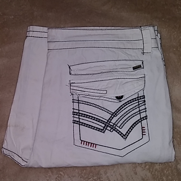 Buckle Black Exclusive Athletic Cargo Shorts - Picture 3 of 6